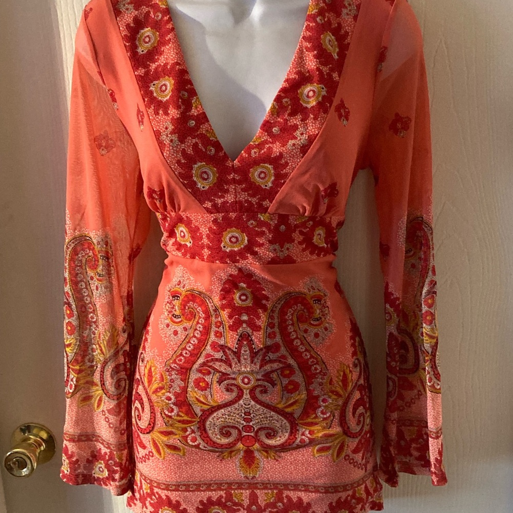 Vibrant Paisley V-Neck top